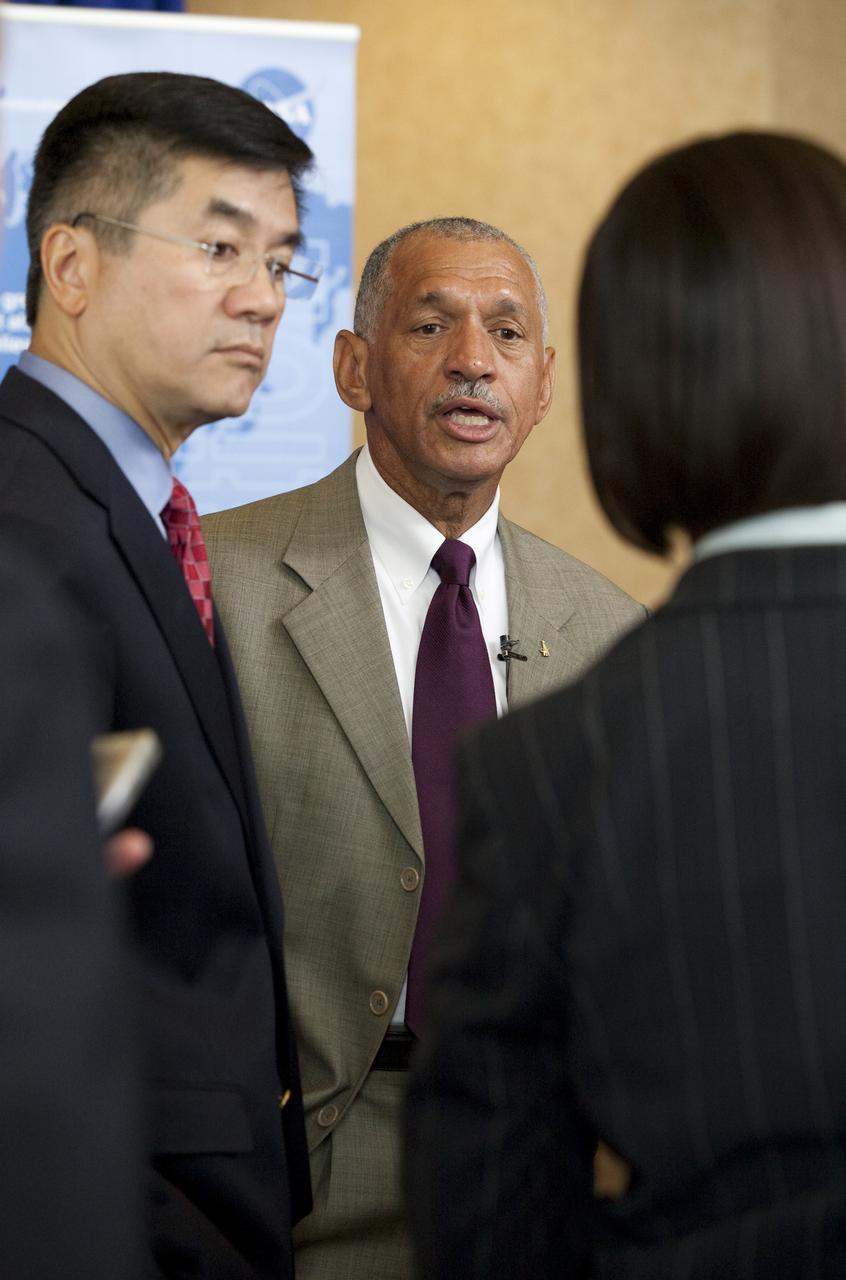 ORLANDO, Fla. – Secretary of Commerce Gary Locke, left, and NASA Administrator Charles Bolden speak to reporters during a town hall meeting at the Orlando Airport Hyatt Hotel as part of the Presidential Task Force on Space Industry Work Force and Economic Development. The task force heard from local leaders about ways to strengthen the work force as NASA moves toward retirement of the Space Shuttle Program. The task force is a $40 million, multi-agency initiative for regional and economic growth to assist the Space Coast as the country’s space exploration efforts expand and transform. Photo credit: NASA_Amanda Diller