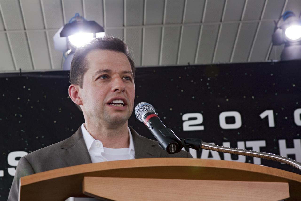 2010 ASTRONAUT HALL OF FAME INDUCTEES