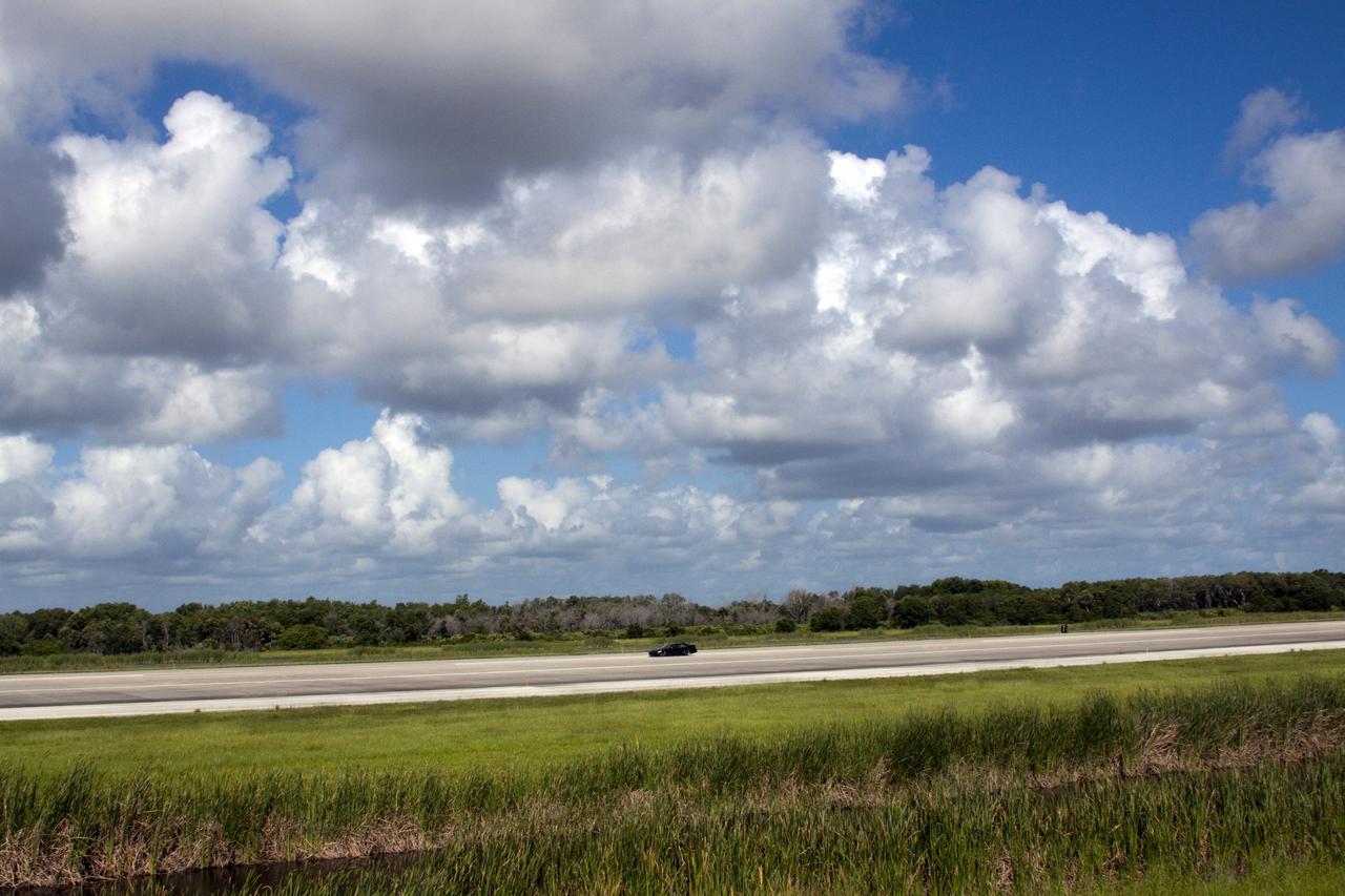 JOE GIBBS RACING TEAM - CAR TESTING