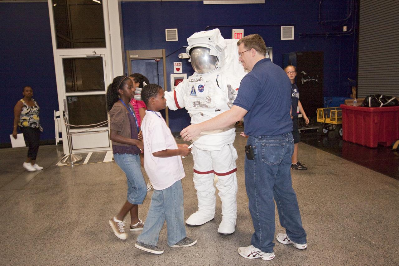 NASA FAMILY EDUCATION NIGHT