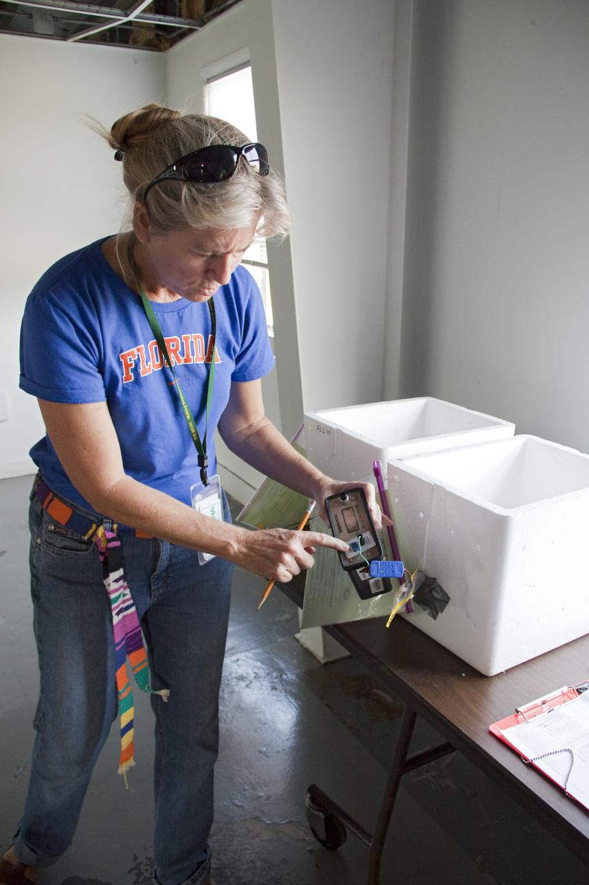 KSC SEA TURTLE HATCHERY IN SUPPORT OF NORTHERN GULF RESCUE OPERATIONS