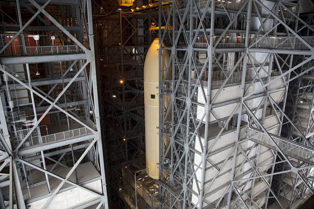 NASA image: KSC-2010-4122