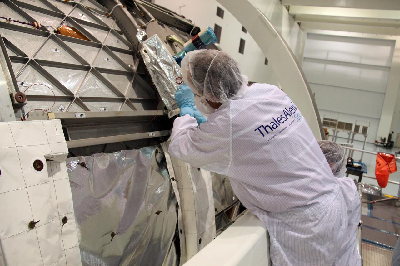 STS-133 MLI and MDPS Installation on PPM