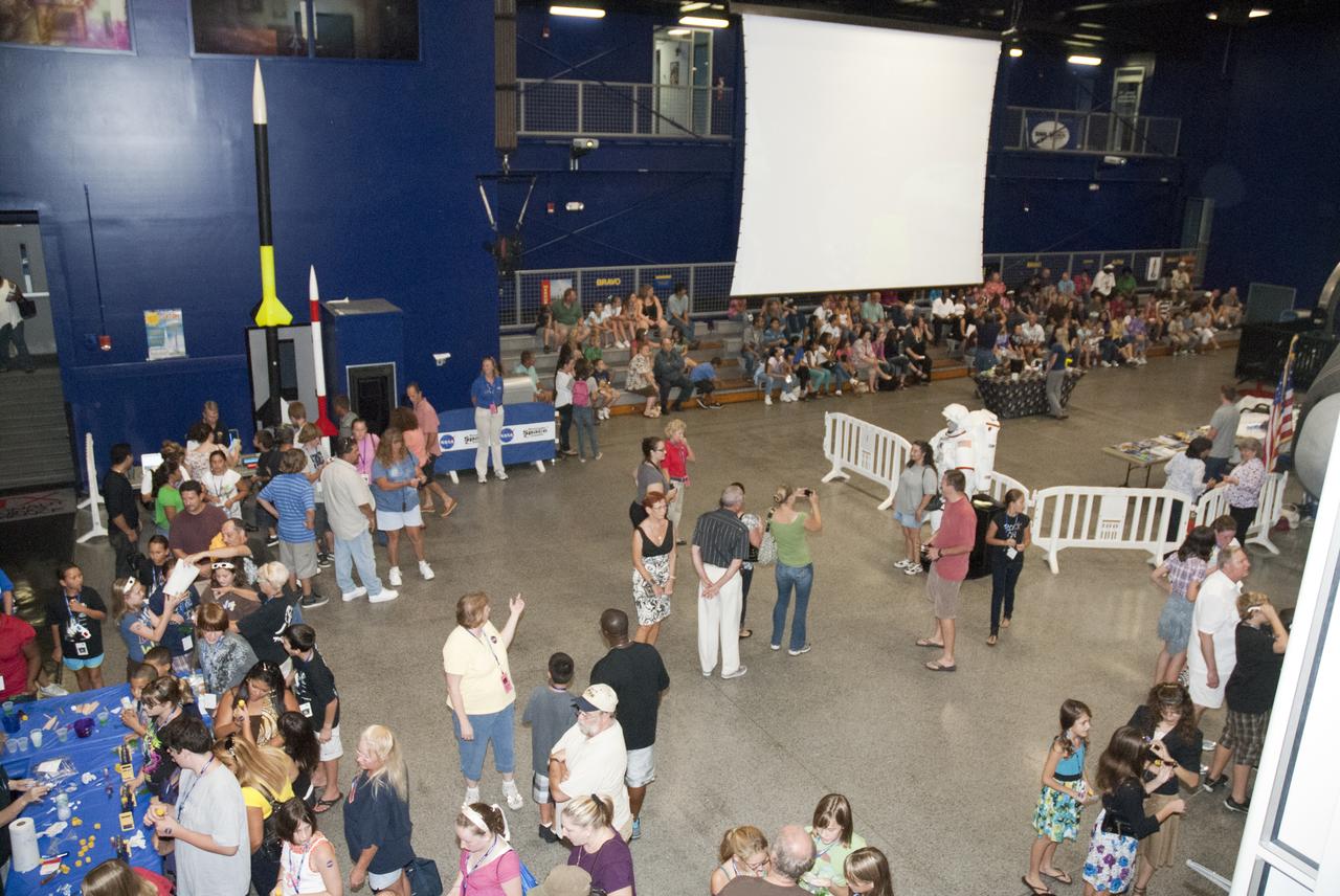 NASA FAMILY EDUCATION NIGHT