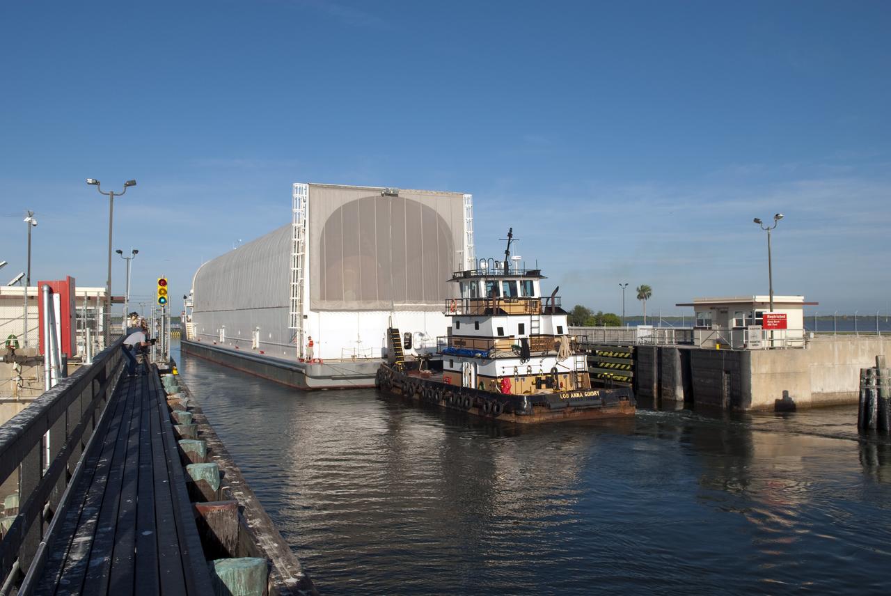 STS-335 LAUNCH ON NEED ET-122 ARRIVAL TO CCAFS - KSC