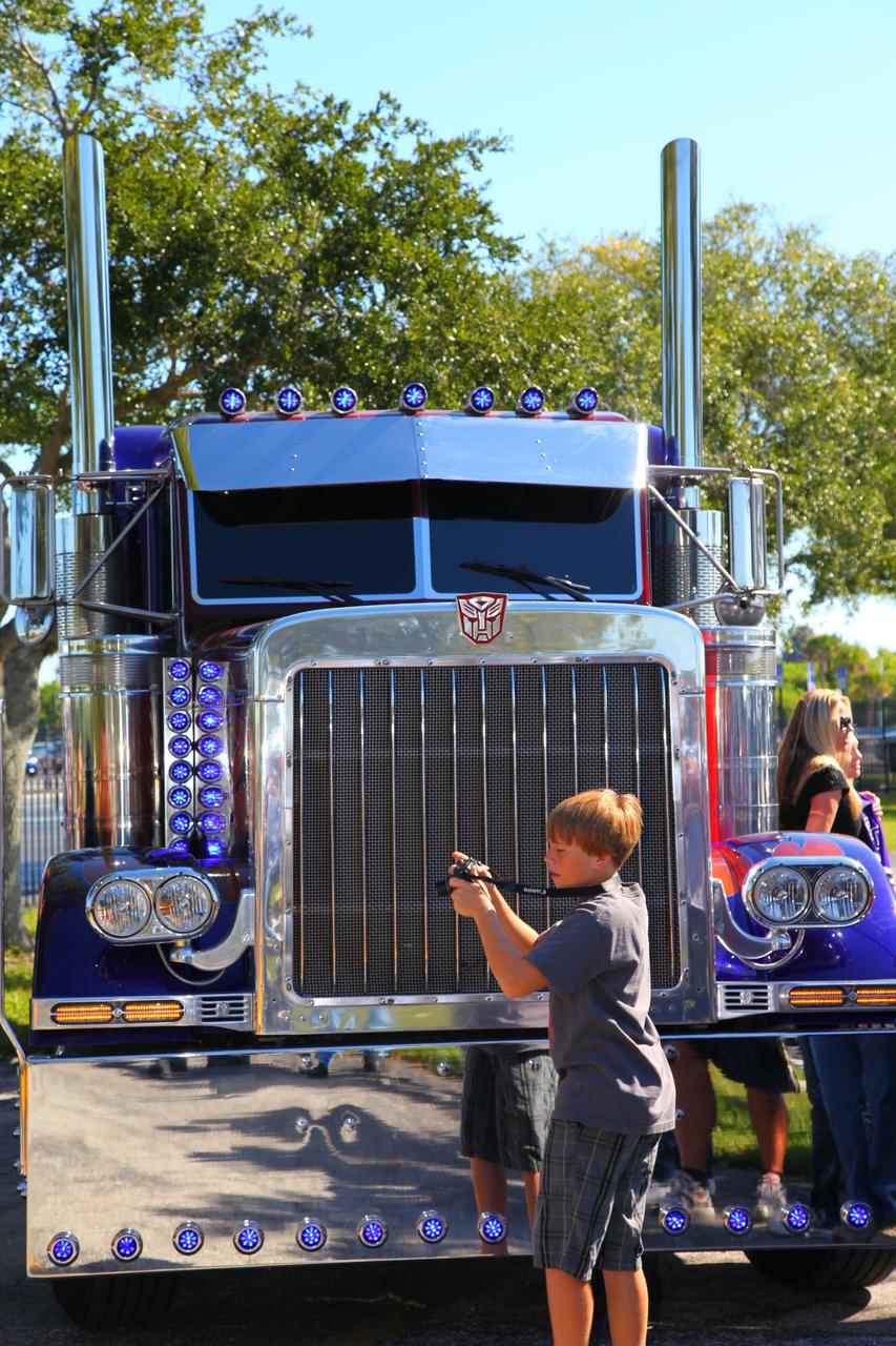Transformers Cars at VIC During Employee Photo Op