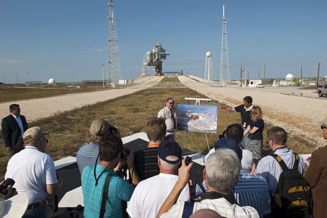 STS-133 LAUNCH L-2 PAD 39B DEMOLITION MEDIA EVENT