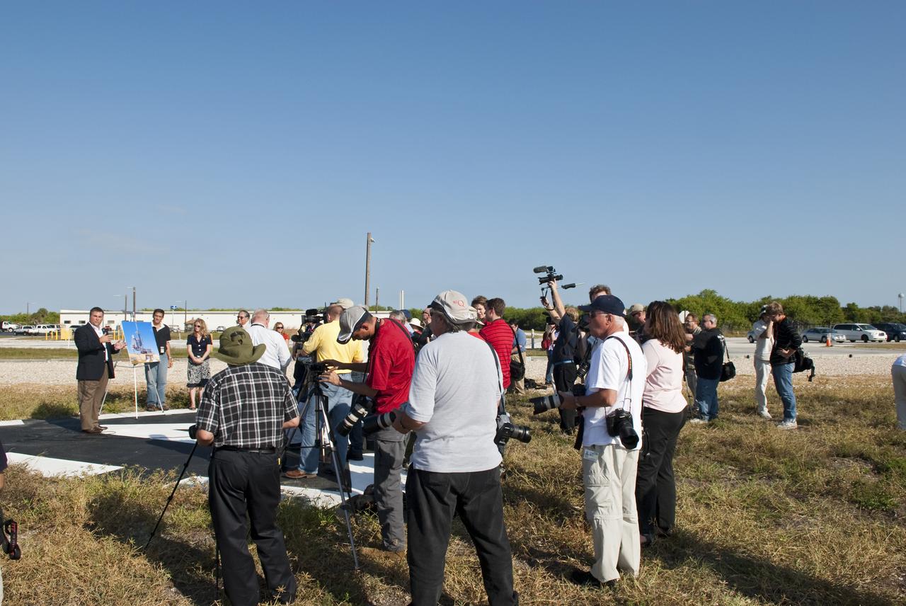 STS-133 LAUNCH L-2 PAD 39B DEMOLITION MEDIA EVENT