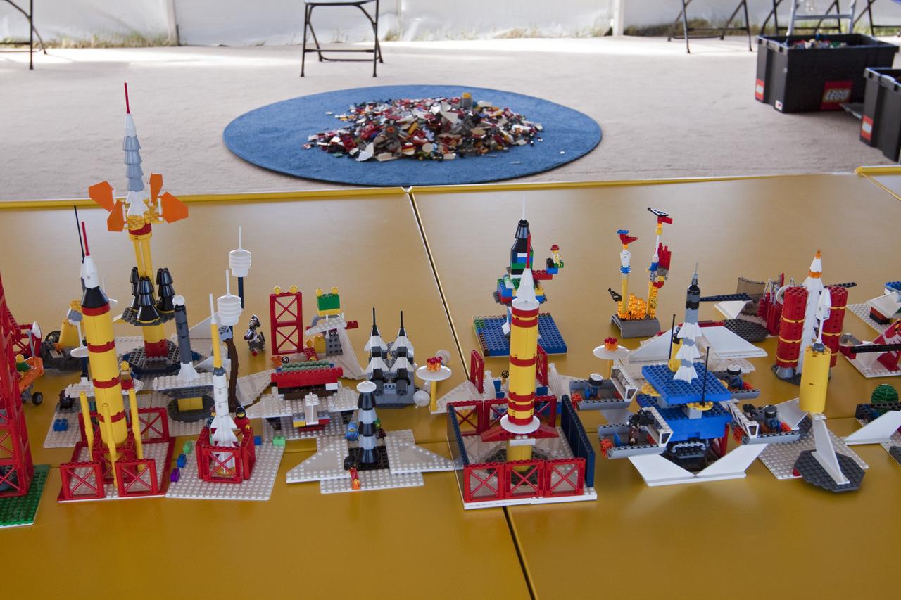 STS-133 LAUNCH L-1 LEGO EVENT FOR STUDENTS ON NASA CAUSEWAY