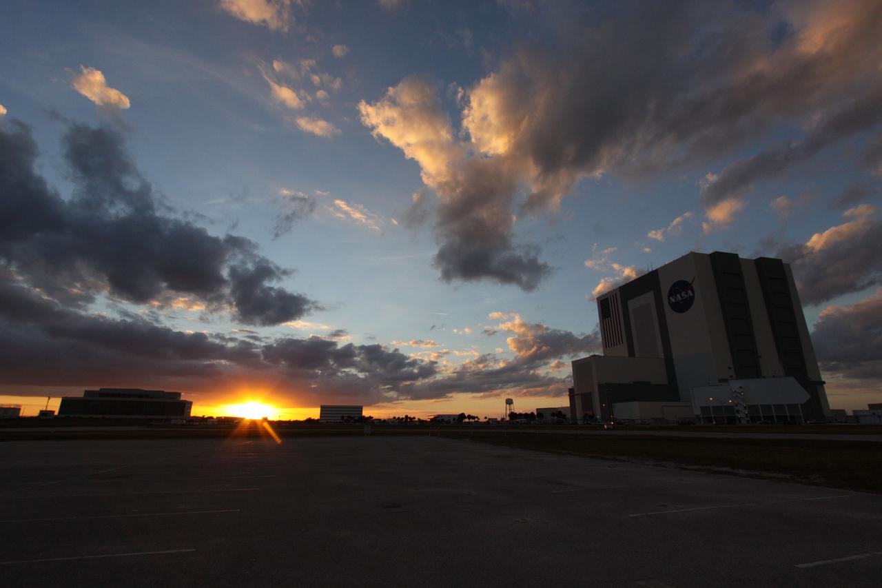 Sunset Shots over the VAB