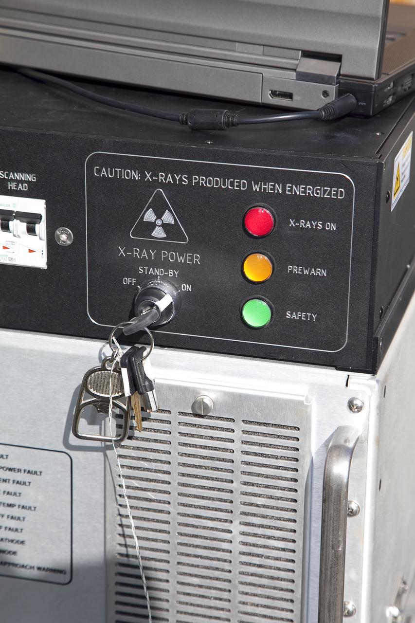 STS-133 DISCOVERY ET-137 X-RAY BACK SCATTER & SLIDE BASKET