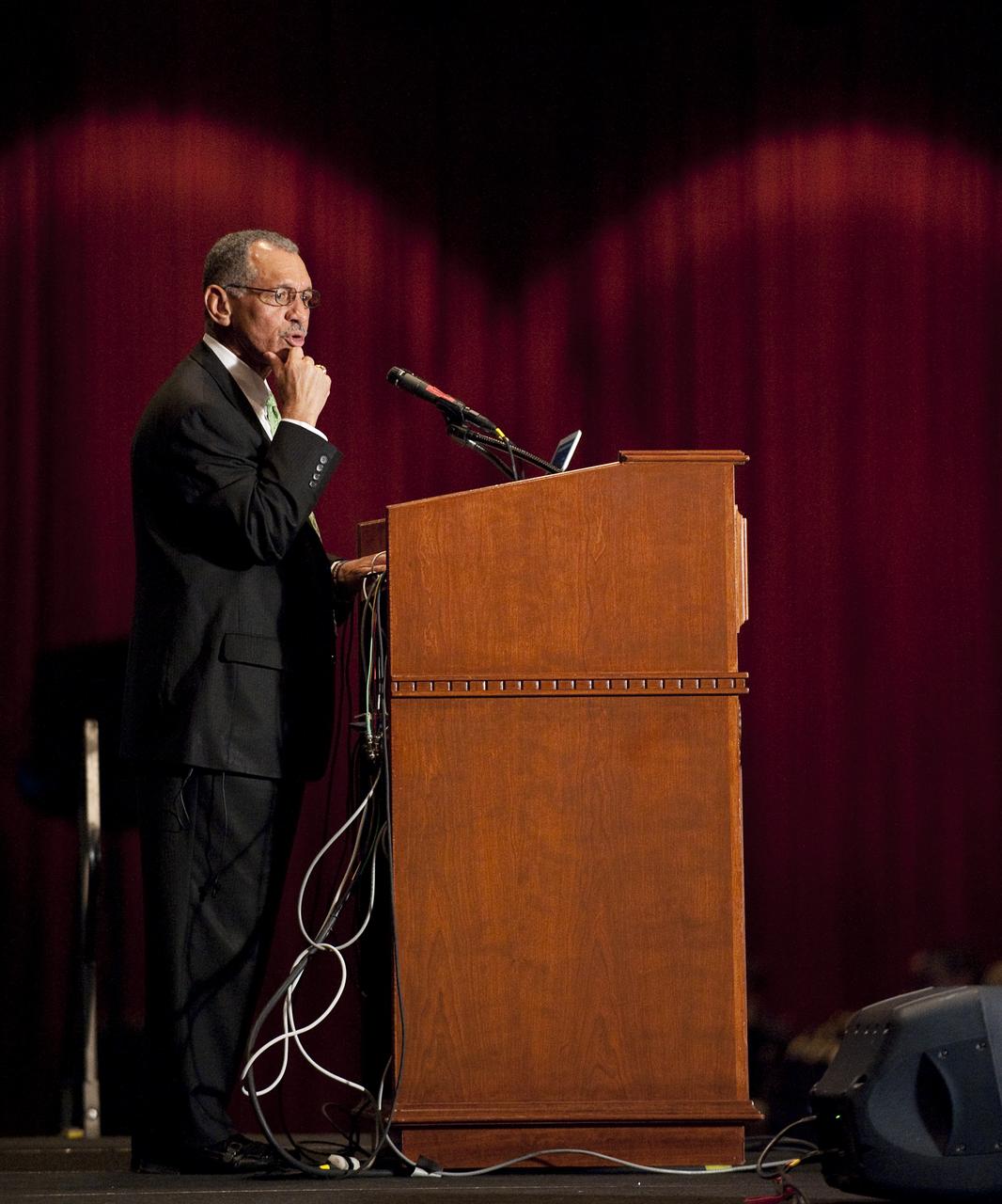 NASA Administrator Charles Bolden speaks at the 215th meeting of the American Astronomical Society (AAS) in Washington on Tuesday, Jan. 5, 2009. Throughout the meeting, NASA research and mission highlights will be presented from missions that include Kepler, the Spitzer Space Telescope, the Hubble Space Telescope, and the newly launched Wide-field Infrared Survey Explorer, or WISE. Photo Credit: (NASA/Bill Ingalls)