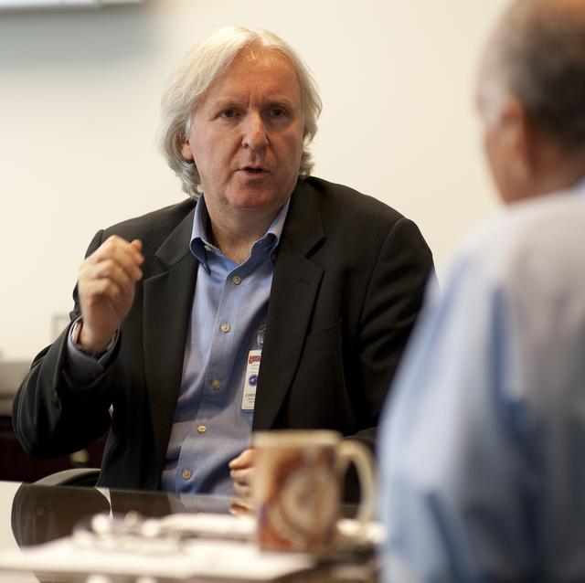  Charles Bolden and James Cameron Meet