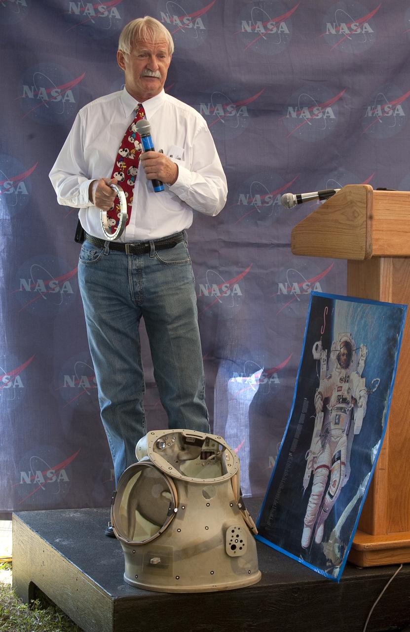 Ron Woods, an equipment specialist, who has been a space suit designer from Mercury to now speaks to participants at the two-day STS-132 Launch Tweetup at Kennedy Space Center, Thursday, May 13, 2010, in Cape Canaveral, Fla.  NASA Twitter followers in attendance will have the opportunity to take a tour of NASA's Kennedy Space Center, view the space shuttle launch and speak with shuttle technicians, engineers, astronauts and managers. Photo Credit: (NASA/Paul E. Alers)