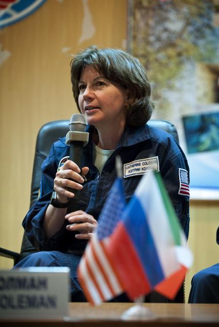 NASA image: Expedition 24 Prelaunch Press Conference