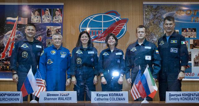 NASA image: Expedition 24 Prelaunch Press Conference