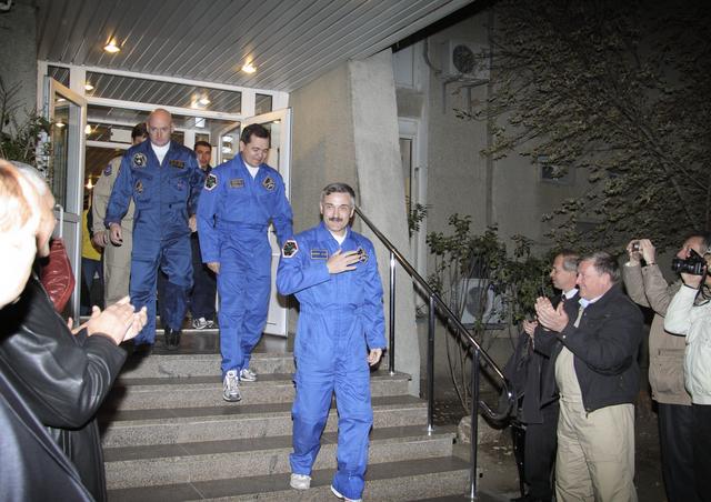 NASA image: Expedition 25 Preflight