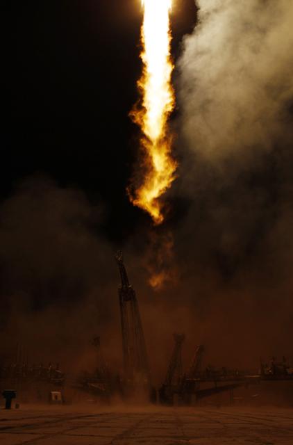 NASA image: Expedition 25 Launch