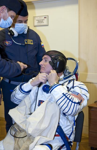 Expedition 25 Launch