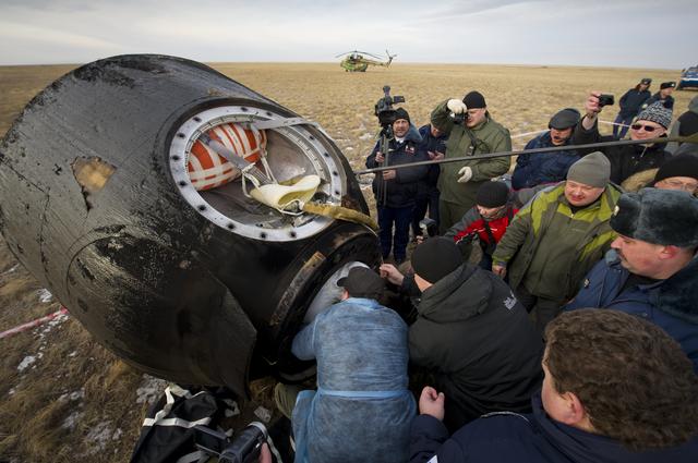 NASA image: Expedition 25 Soyuz Landing