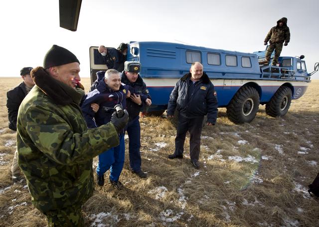 NASA image: Expedition 25 Soyuz Landing