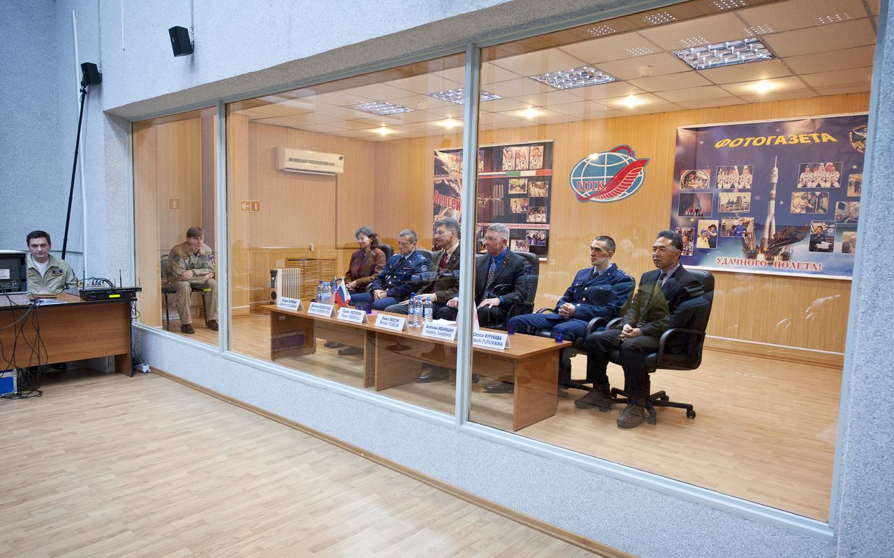 From left; Catherine Coleman, NASA Flight Engineer, Dmitry Kondratyev, Soyuz Commander, Paolo Nespoli, Italian astronaut and Flight Engineer, Michael Fossum, Expedition 26 back up crew member, Anatoly Ivanishin, Expedition 26 back up crew member and Satoshi Furukawa, Expedition 26 back up crew member are seen at the State Commission meeting held at the Cosmonaut Hotel in Baikonur, Kazakhstan on Tuesday, Dec. 14, 2010. Photo Credit: (NASA/Carla Cioffi)