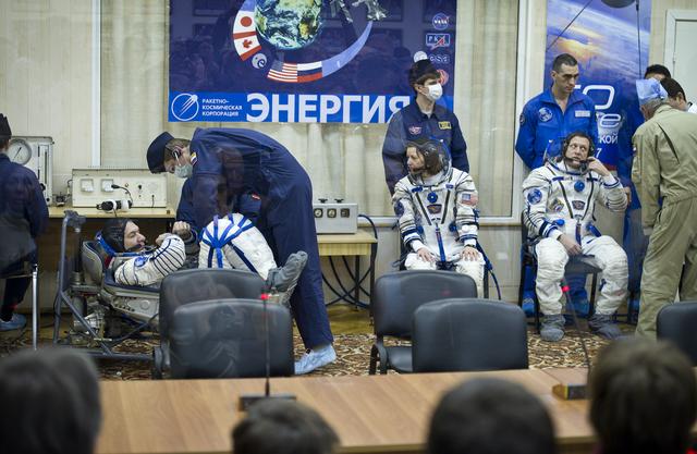 NASA image: Expedition 26 Prelaunch