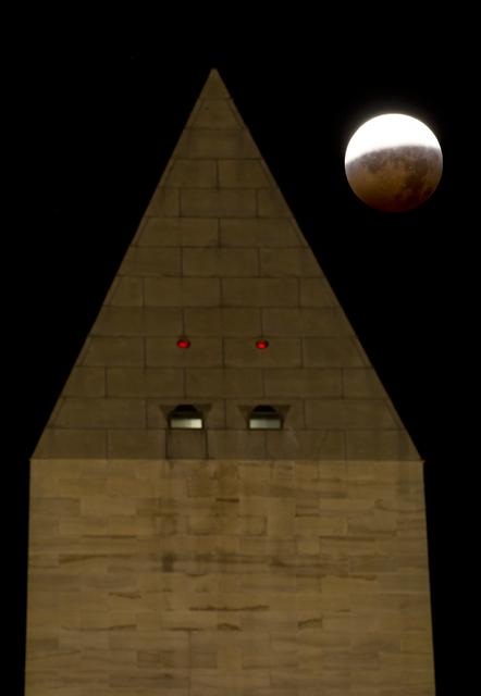 NASA image: Total Lunar Eclipse