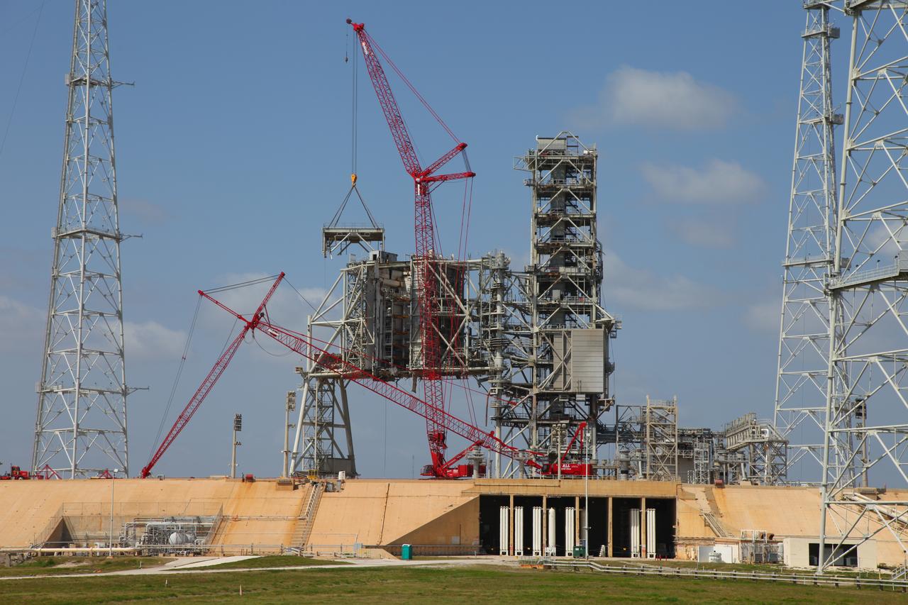 EXPLORATION - Pad 39B Deconstruction