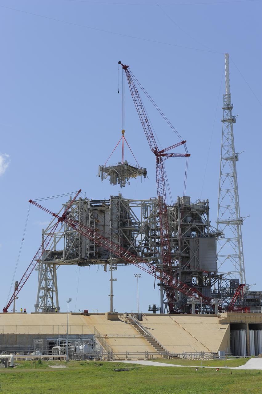 Pad 39B FSS Being Demolished