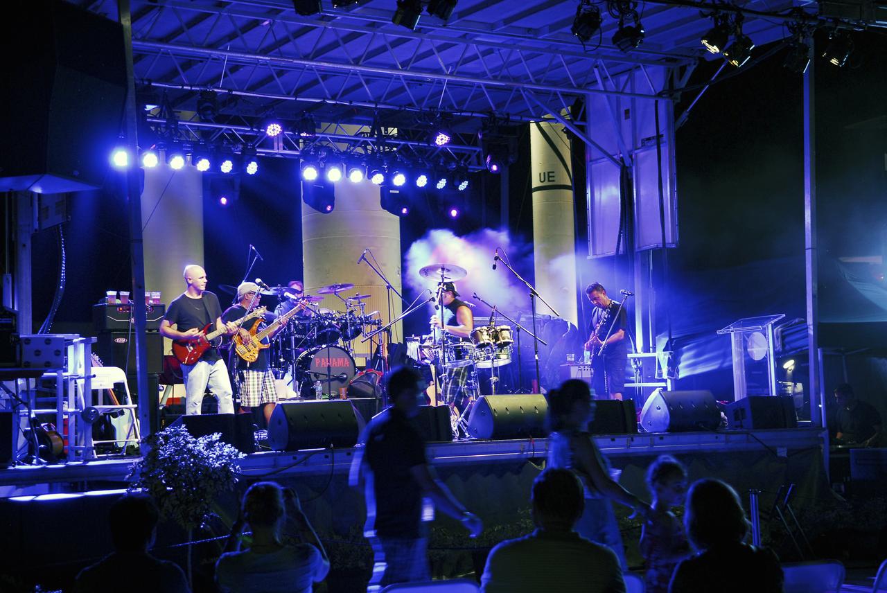 We Made History Employee Event, Rover