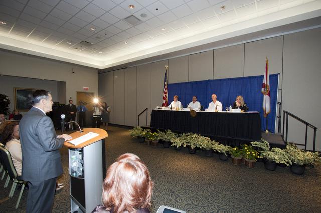 NASA image: KSC-2011-7421