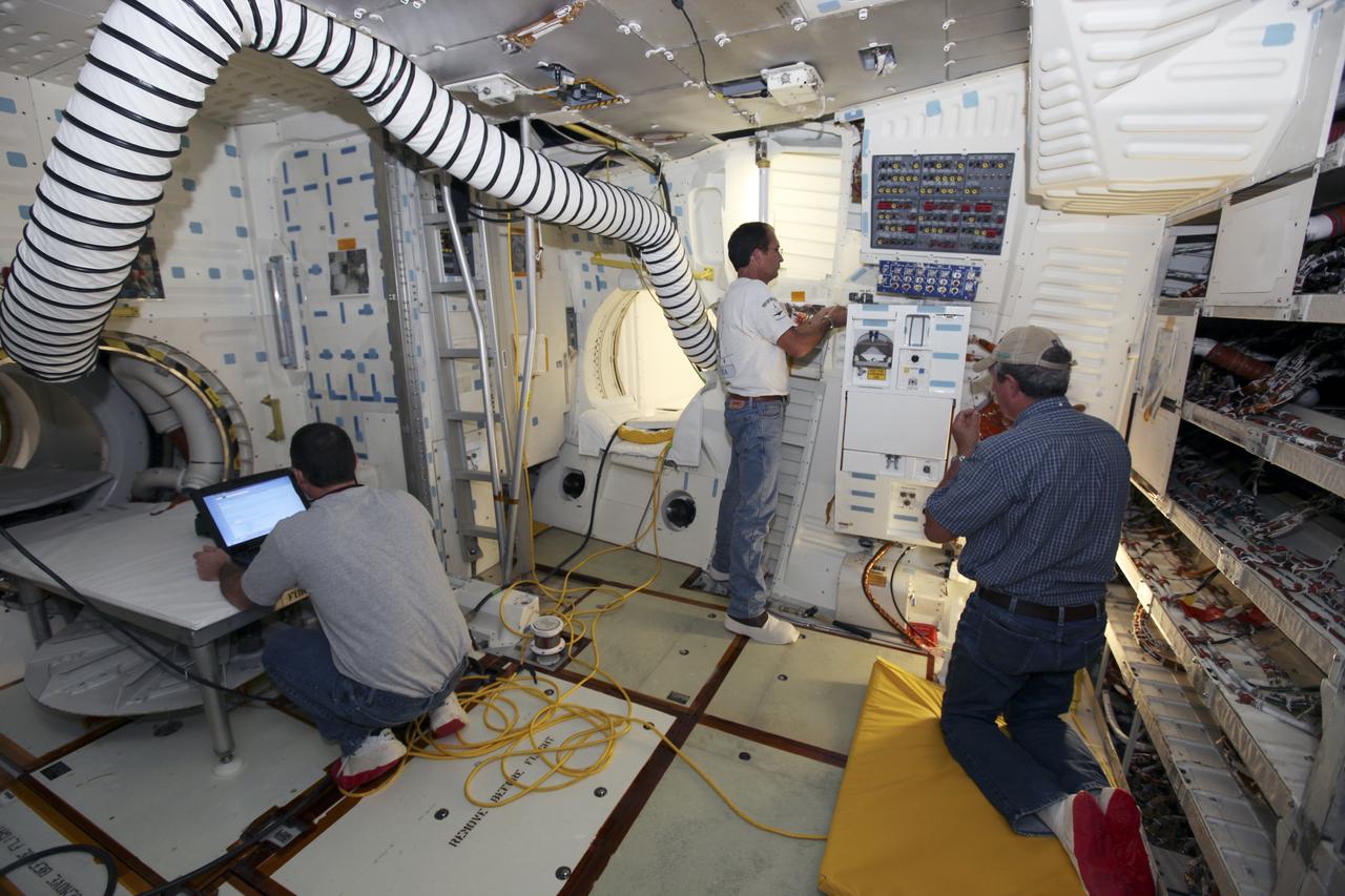 T&R Discovery, Galley is Reinstalled
