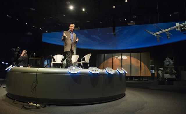 NASA image: Mars Symposium NASM