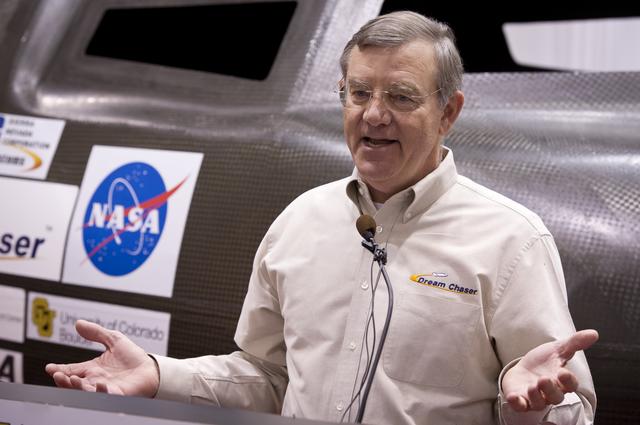 NASA Deputy Administrator Tours Sierra Nevada Space Systems' Dre
