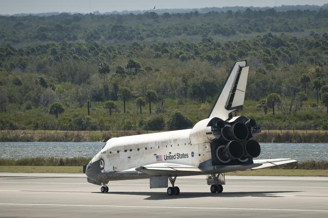 Discovery STS-133 Mission Landing