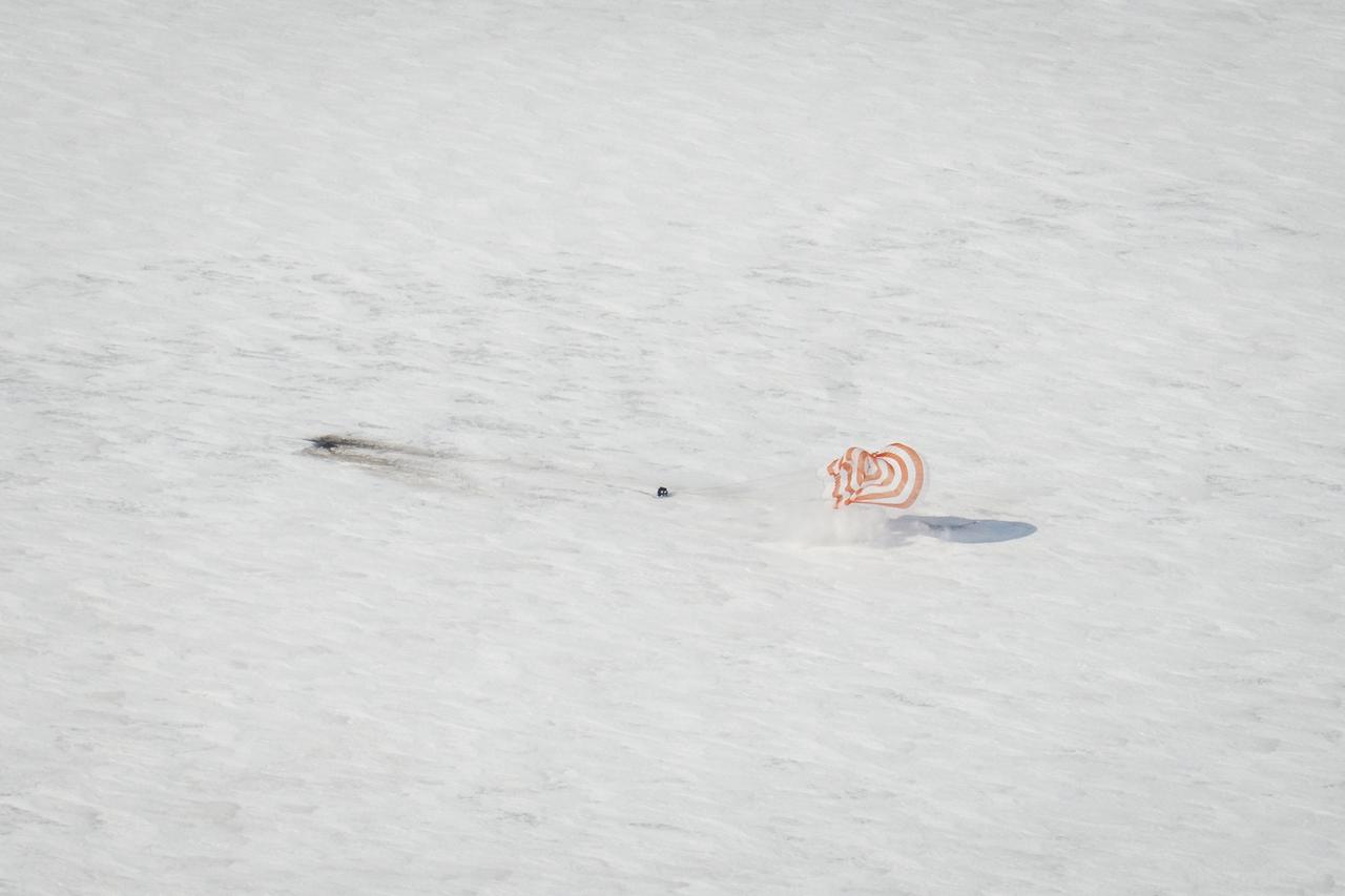 The Soyuz TMA-01M spacecraft is seen as it lands with Expedition 26 Commander Scott Kelly and Flight Engineers Oleg Skripochka and Alexander Kaleri near the town of Arkalyk, Kazakhstan on Wednesday, March 16, 2011. NASA Astronaut Kelly, Russian Cosmonauts Skripochka and Kaleri are returning from almost six months onboard the International Space Station where they served as members of the Expedition 25 and 26 crews. Photo Credit: (NASA/Bill Ingalls)