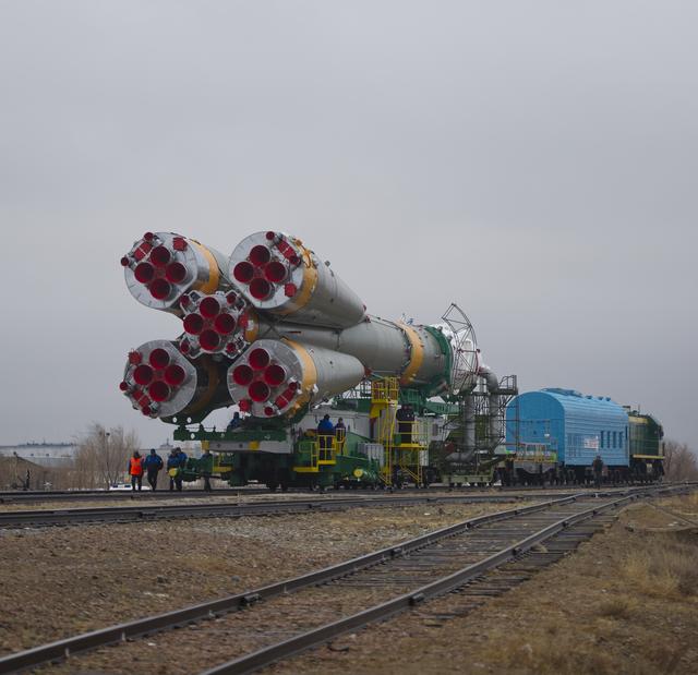 NASA image: Expedition 27 Soyuz Rollout
