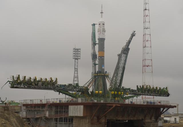 NASA image: Expedition 27 Soyuz Rollout