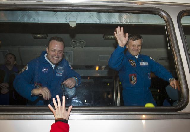 NASA image: Expedition 27 Prelaunch