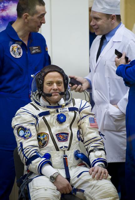 NASA image: Expedition 27 Prelaunch