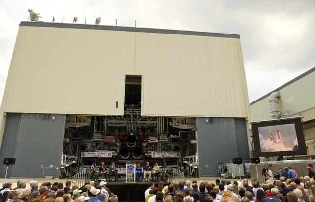 NASA image: Space Shuttle Placement Announcement