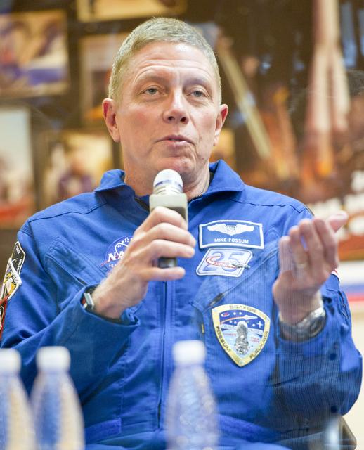 NASA image: Expedition 28 Press Conference