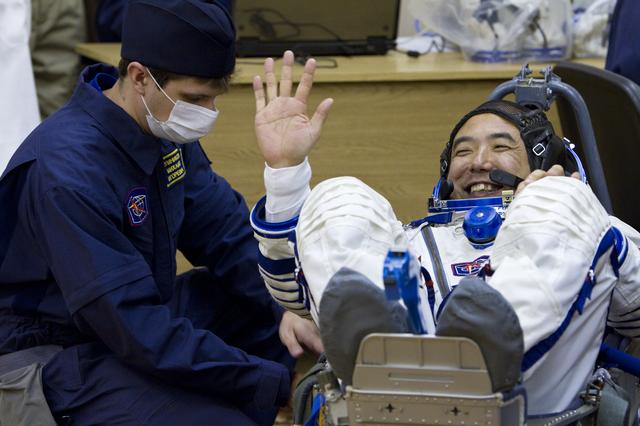 NASA image: Expedition 28 Preflight