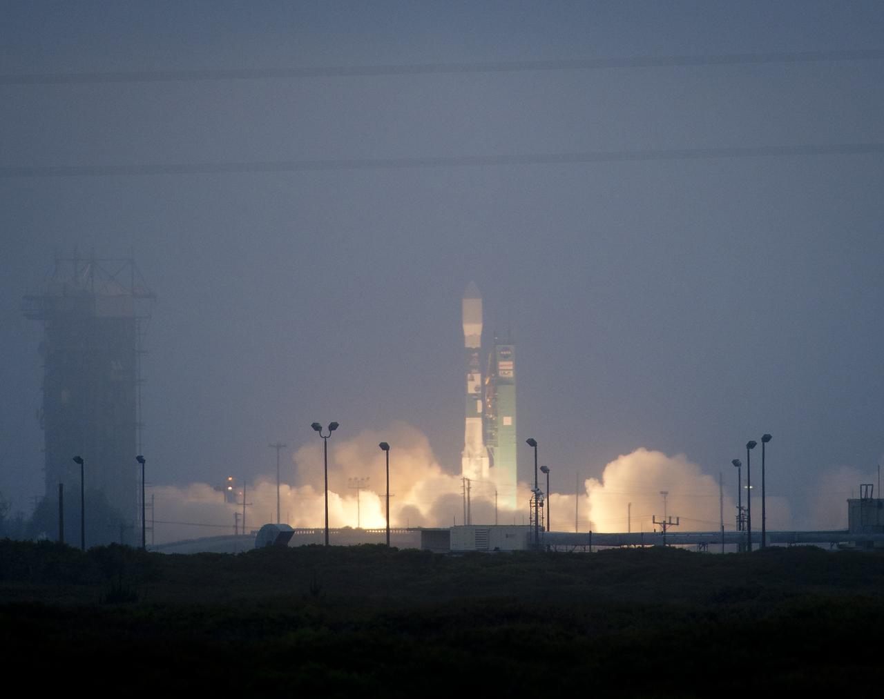 A Delta II rocket launches with the Aquarius/SAC-D spacecraft payload from Space Launch Complex 2 at Vandenberg Air Force Base, Calif. on Friday, June 10, 2011.   The joint U.S./Argentinian Aquarius/Satélite de Aplicaciones Científicas (SAC)-D mission, set to launch June 10, will map the salinity at the ocean surface, information critical to improving our understanding of two major components of Earth's climate system: the water cycle and ocean circulation. Photo Credit: (NASA/Bill Ingalls)