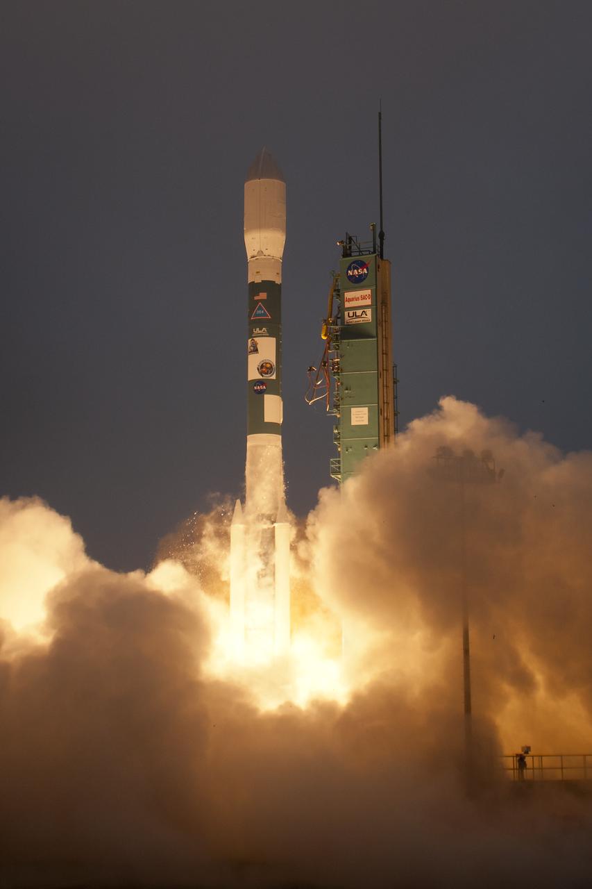 A Delta II rocket launches with the Aquarius/SAC-D spacecraft payload from Space Launch Complex 2 at Vandenberg Air Force Base, Calif. on Friday, June 10, 2011.   The joint U.S./Argentinian Aquarius/Satélite de Aplicaciones Científicas (SAC)-D mission will map the salinity at the ocean surface, information critical to improving our understanding of two major components of Earth's climate system: the water cycle and ocean circulation. Photo Credit: (NASA/Bill Ingalls)