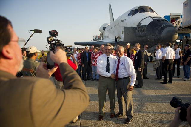 NASA image: STS-135 Atlantis Landing