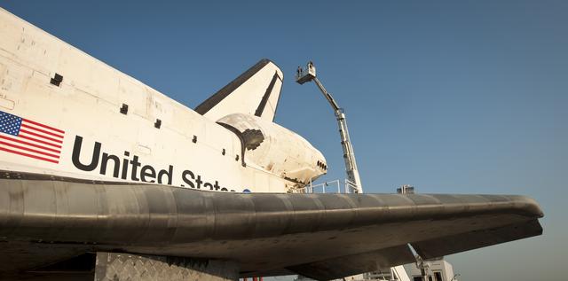 NASA image: STS-135 Atlantis Landing