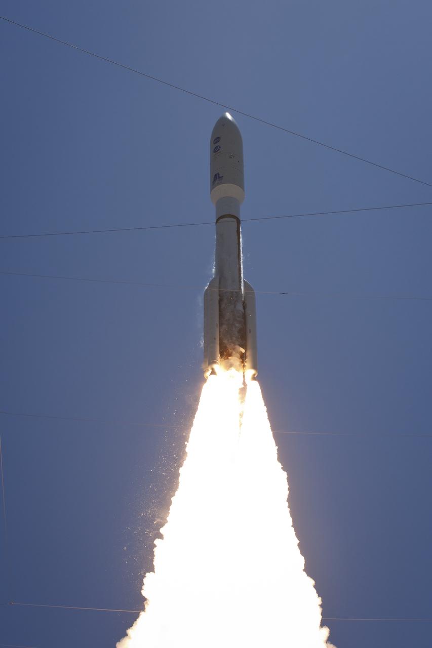 An Atlas V rocket launches with the Juno spacecraft payload from Space Launch Complex 41 at Cape Canaveral Air Force Station in Florida on Friday, August 5, 2011. The Juno spacecraft will make a five-year, 400-million-mile voyage to Jupiter, orbit the planet, investigate its origin and evolution with eight instruments to probe its internal structure and gravity field, measure water and ammonia in its atmosphere, map its powerful magnetic field and observe its intense auroras. Photo Credit: (NASA/Bill Ingalls)