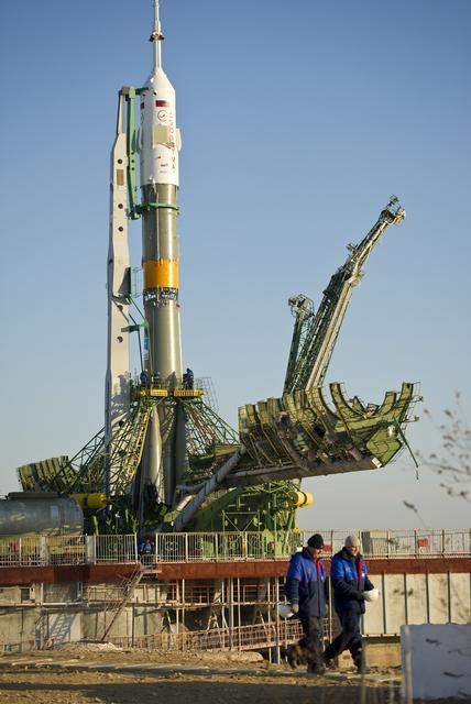 NASA image: Expedition 29 Soyuz Rollout